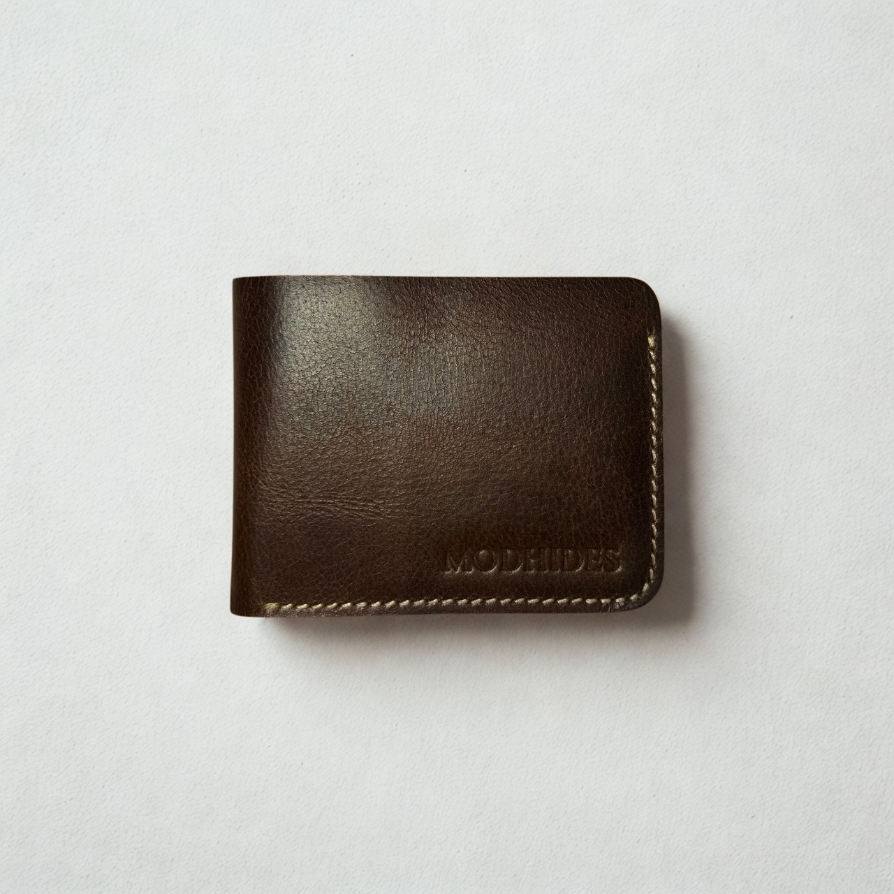 Classic Minimalist Bi-Fold Wallet