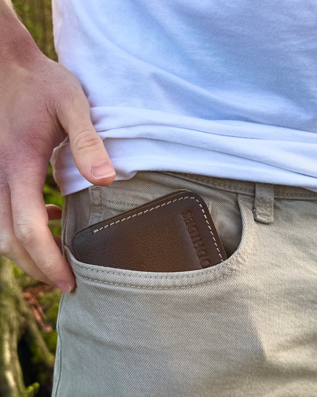 Classic Minimalist Wallet | Expresso Brown
