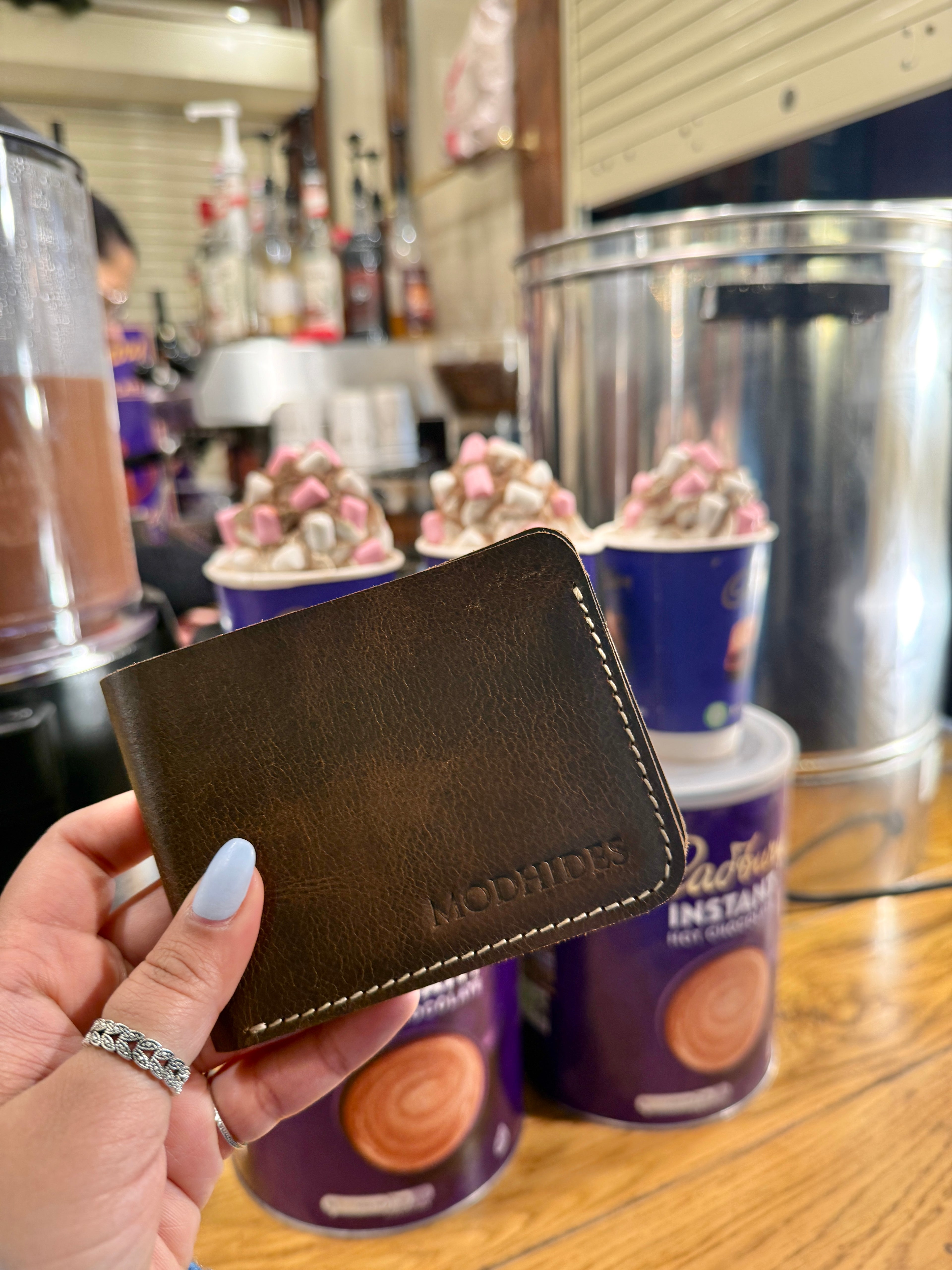 Classic Minimalist Wallet | Expresso Brown